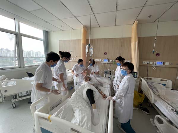 生死时速!常营呼吸一病区肺血管团队上演“大咯血”生命保卫战