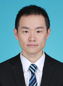 闫凯