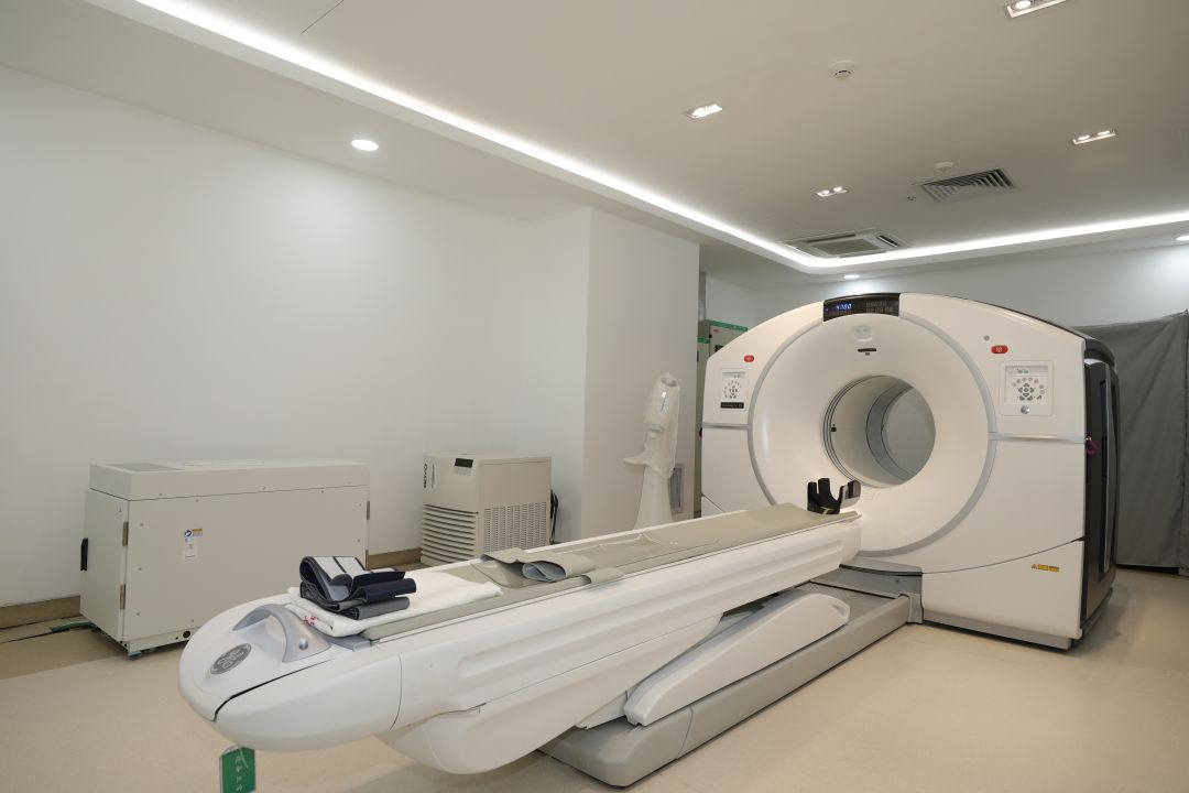 2023-12-25 核医学科医疗设施设备PET CT (10).JPG